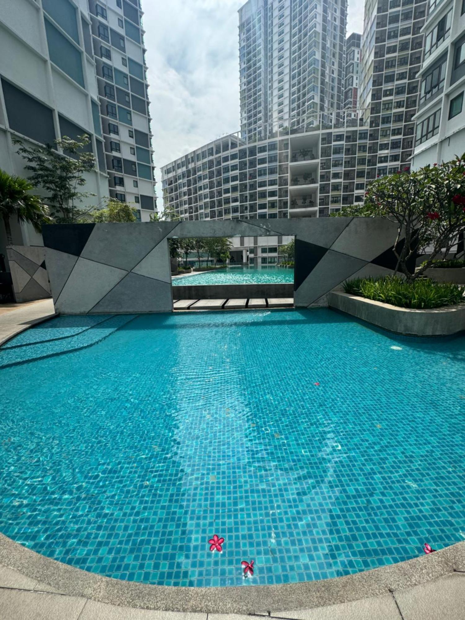 Appartamento I-City Holidays Biggest Swimming Pools, Astro Shah Alam Esterno foto